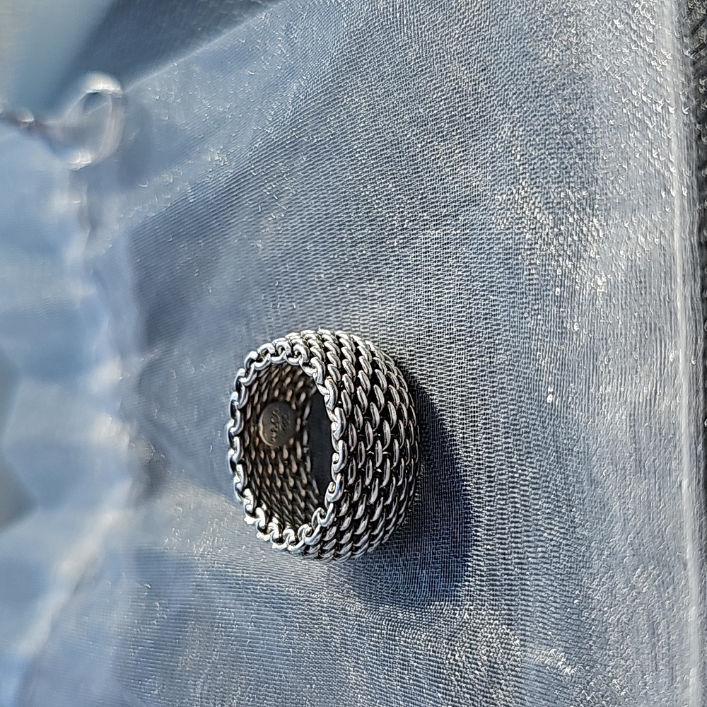 Size 7 /  Authentic Tiffany & Co Somerset Mesh Weave Ring in Sterling Silver